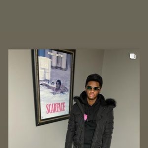 Meet your Posher, Darius